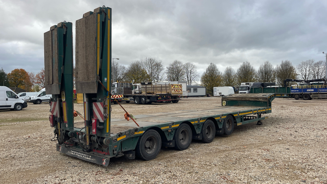 FAYMONVILLE MACHINE CARRIER EXTENDER - Perävaunu: kuva FAYMONVILLE MACHINE CARRIER EXTENDER - Perävaunu FAYMONVILLE MACHINE CARRIER EXTENDER - Perävaunu: kuva FAYMONVILLE MACHINE CARRIER EXTENDER - Perävaunu