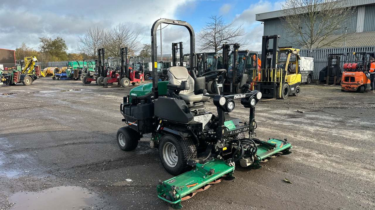 RANSOMES HIGHWAY 3 - Ruohonleikkuri: kuva RANSOMES HIGHWAY 3 - Ruohonleikkuri RANSOMES HIGHWAY 3 - Ruohonleikkuri: kuva RANSOMES HIGHWAY 3 - Ruohonleikkuri