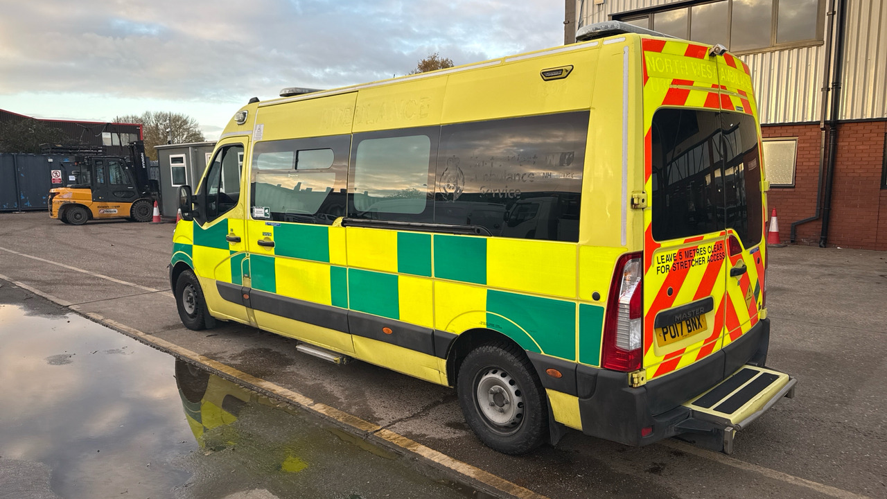 RENAULT MASTER 150.39 - Ambulanssi: kuva RENAULT MASTER 150.39 - Ambulanssi RENAULT MASTER 150.39 - Ambulanssi: kuva RENAULT MASTER 150.39 - Ambulanssi