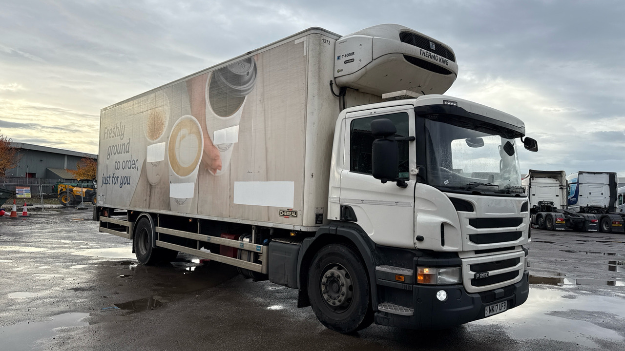 Scania P 250 - Refrigeraattori kuorma-auto: kuva Scania P 250 - Refrigeraattori kuorma-auto Scania P 250 - Refrigeraattori kuorma-auto: kuva Scania P 250 - Refrigeraattori kuorma-auto