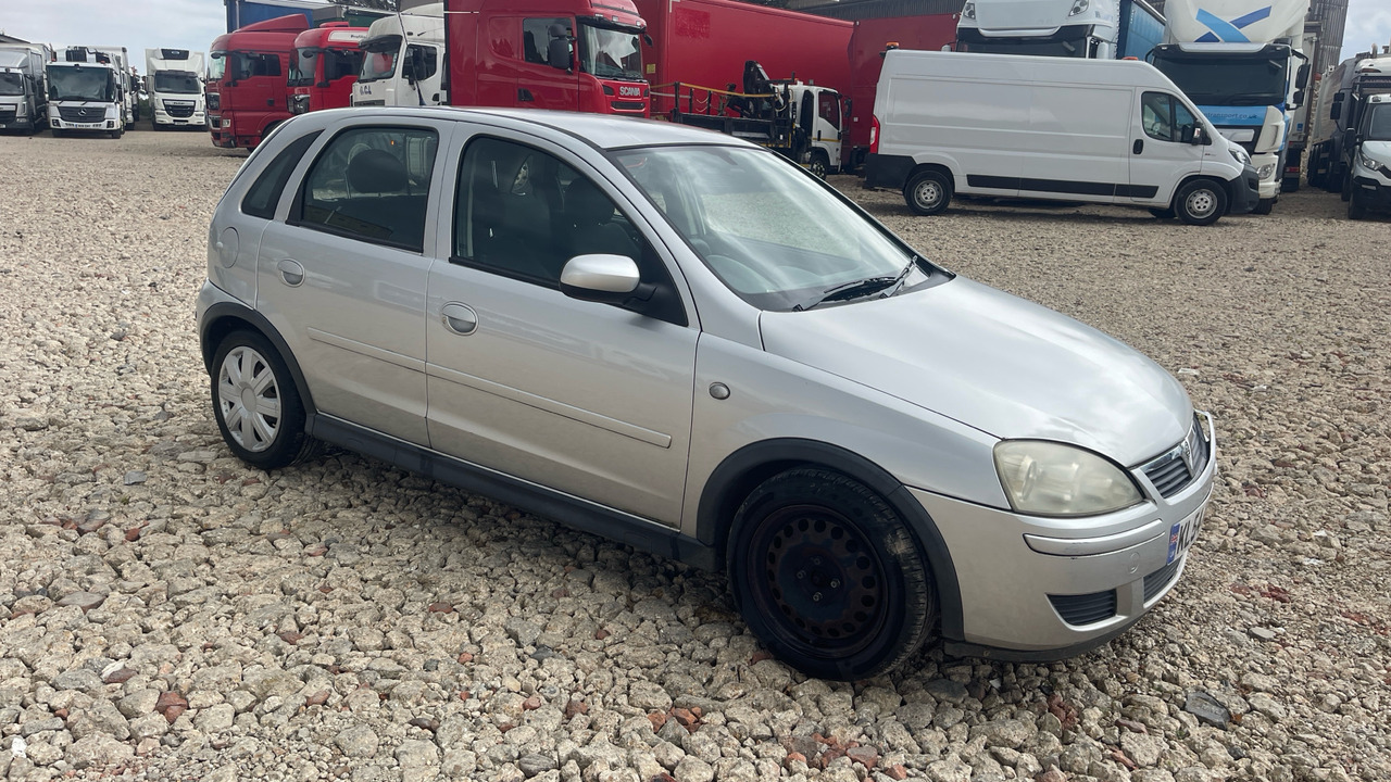 VAUXHALL CORSA 1.2 I - Viistoperä: kuva VAUXHALL CORSA 1.2 I - Viistoperä VAUXHALL CORSA 1.2 I - Viistoperä: kuva VAUXHALL CORSA 1.2 I - Viistoperä