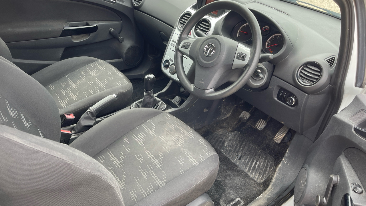 VAUXHALL CORSA 1.3 CDTI - Henkilöauto: kuva VAUXHALL CORSA 1.3 CDTI - Henkilöauto VAUXHALL CORSA 1.3 CDTI - Henkilöauto: kuva VAUXHALL CORSA 1.3 CDTI - Henkilöauto