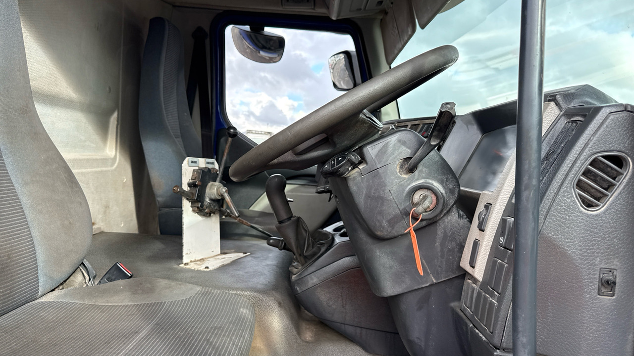 VOLVO FL 240 - Betoniauto: kuva VOLVO FL 240 - Betoniauto VOLVO FL 240 - Betoniauto: kuva VOLVO FL 240 - Betoniauto