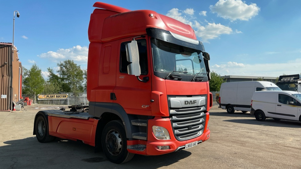 DAF CF 430 EURO 6 - Vetopöytäauto: kuva DAF CF 430 EURO 6 - Vetopöytäauto DAF CF 430 EURO 6 - Vetopöytäauto: kuva DAF CF 430 EURO 6 - Vetopöytäauto