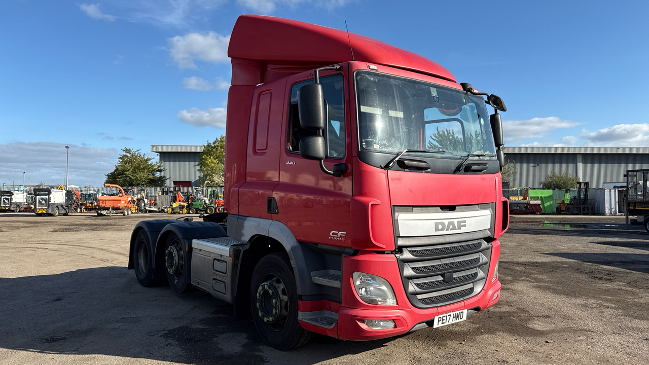 DAF CF 440 - Vetopöytäauto: kuva DAF CF 440 - Vetopöytäauto DAF CF 440 - Vetopöytäauto: kuva DAF CF 440 - Vetopöytäauto
