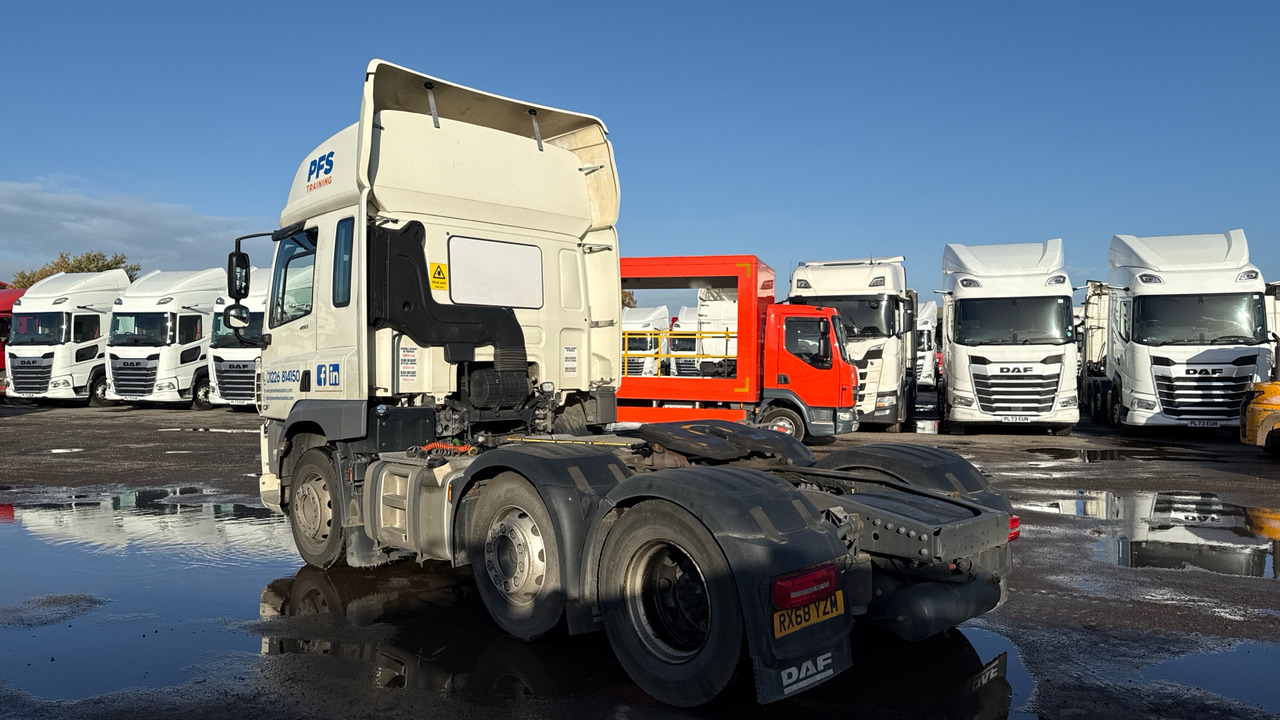 DAF CF 450 - Vetopöytäauto: kuva DAF CF 450 - Vetopöytäauto DAF CF 450 - Vetopöytäauto: kuva DAF CF 450 - Vetopöytäauto