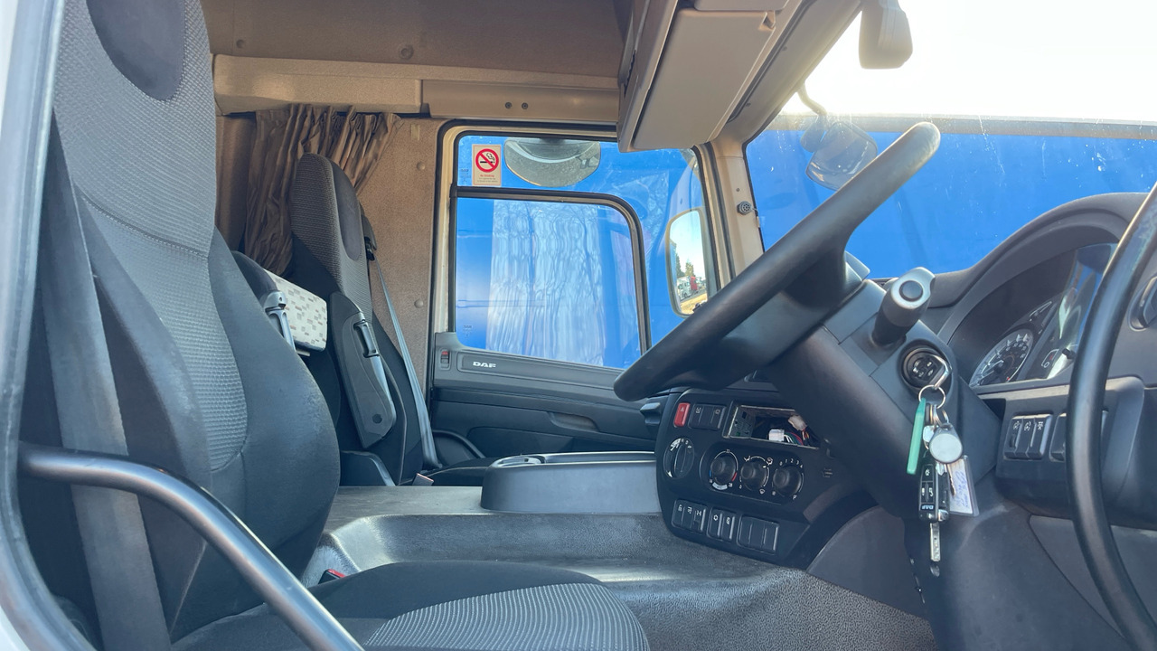 DAF CF 460 - Vetopöytäauto: kuva DAF CF 460 - Vetopöytäauto DAF CF 460 - Vetopöytäauto: kuva DAF CF 460 - Vetopöytäauto