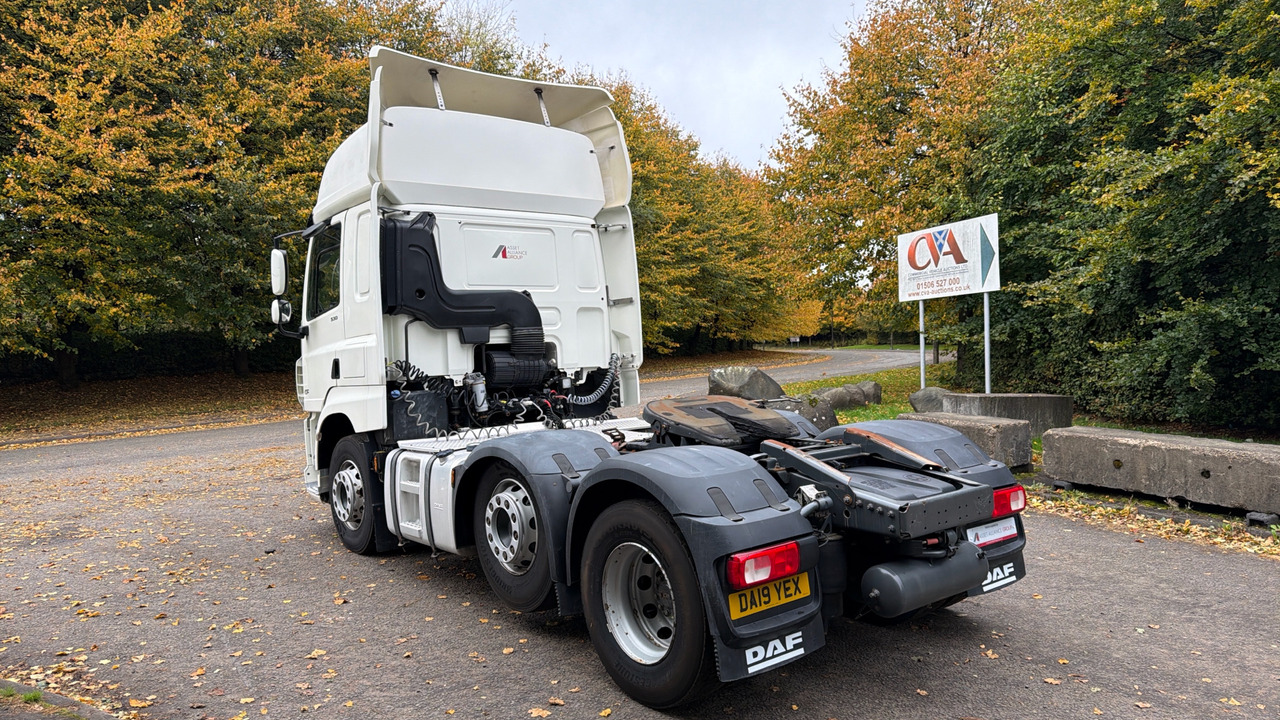 DAF CF 530 - Vetopöytäauto: kuva DAF CF 530 - Vetopöytäauto DAF CF 530 - Vetopöytäauto: kuva DAF CF 530 - Vetopöytäauto