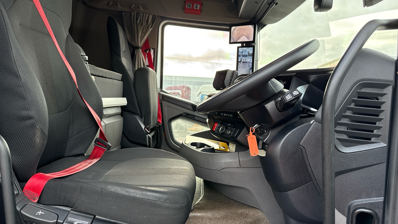 Daf XF - Vetopöytäauto: kuva Daf XF - Vetopöytäauto Daf XF - Vetopöytäauto: kuva Daf XF - Vetopöytäauto