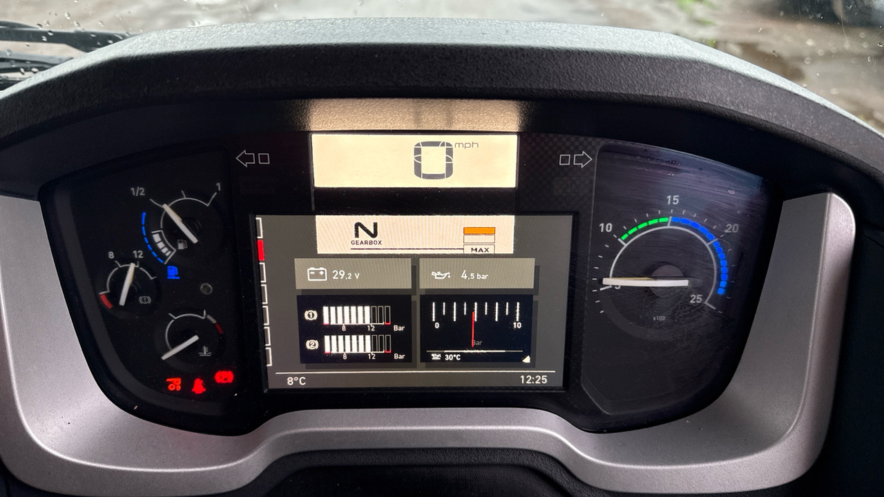 Vetopöytäauto RENAULT T  460: kuva Vetopöytäauto RENAULT T  460