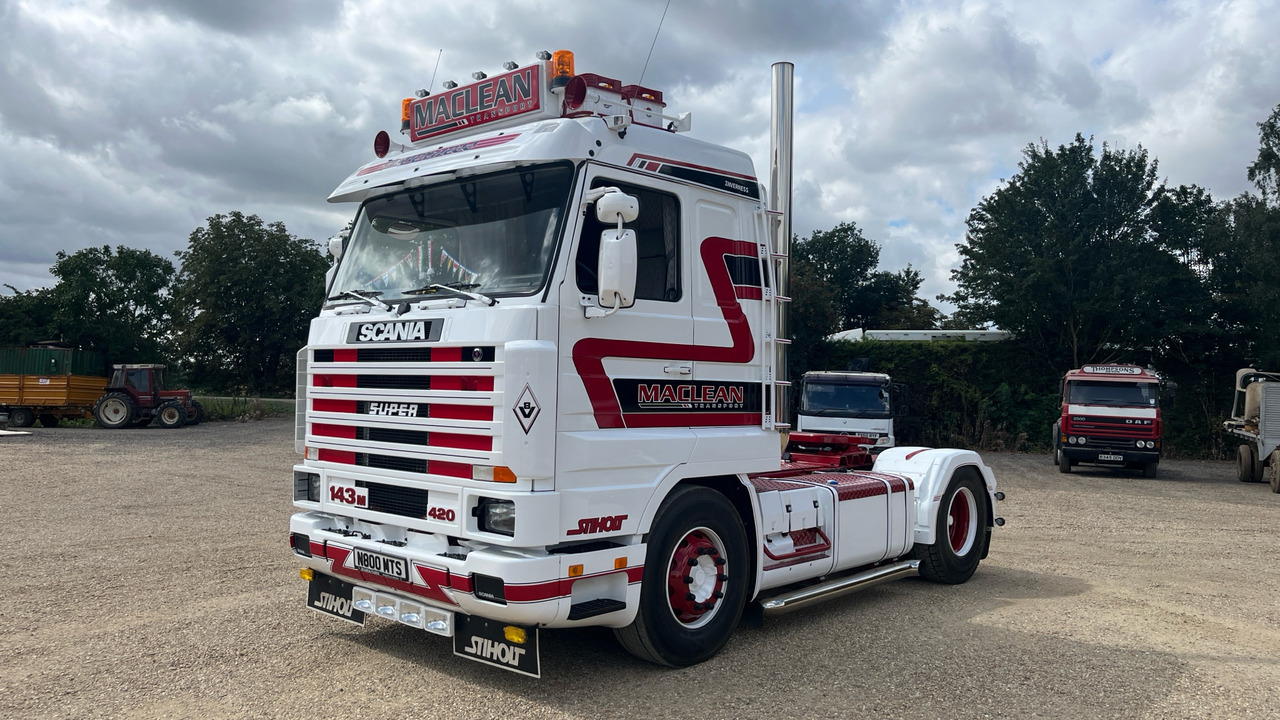 SCANIA R143.420 TOPLINE STREAMLINE - Vetopöytäauto: kuva SCANIA R143.420 TOPLINE STREAMLINE - Vetopöytäauto SCANIA R143.420 TOPLINE STREAMLINE - Vetopöytäauto: kuva SCANIA R143.420 TOPLINE STREAMLINE - Vetopöytäauto