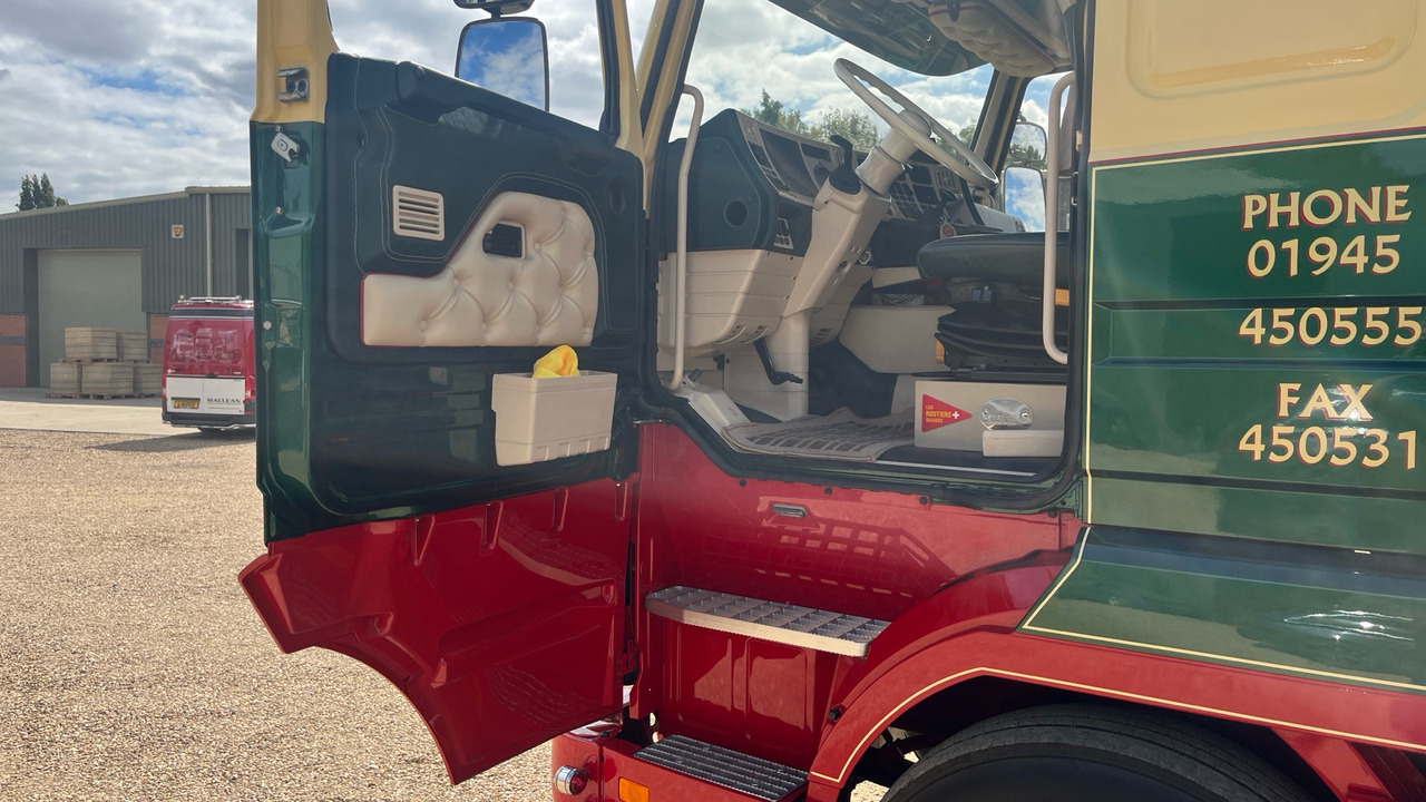 SCANIA R143.450 TOPLINE STREAMLINE - Vetopöytäauto: kuva SCANIA R143.450 TOPLINE STREAMLINE - Vetopöytäauto SCANIA R143.450 TOPLINE STREAMLINE - Vetopöytäauto: kuva SCANIA R143.450 TOPLINE STREAMLINE - Vetopöytäauto