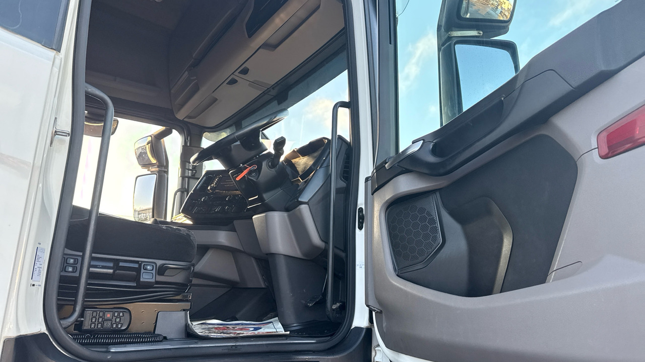 SCANIA S 500 - Vetopöytäauto: kuva SCANIA S 500 - Vetopöytäauto SCANIA S 500 - Vetopöytäauto: kuva SCANIA S 500 - Vetopöytäauto