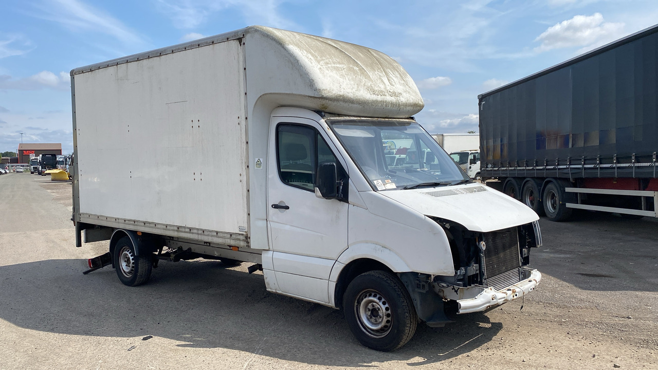 Volkswagen Crafter CR35 2.0 TDI 109PS - Jakeluauto: kuva Volkswagen Crafter CR35 2.0 TDI 109PS - Jakeluauto Volkswagen Crafter CR35 2.0 TDI 109PS - Jakeluauto: kuva Volkswagen Crafter CR35 2.0 TDI 109PS - Jakeluauto
