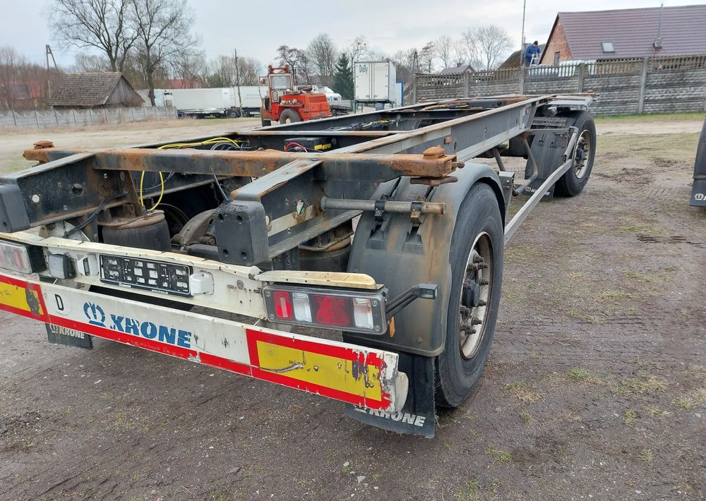 Krone BDF Laweta Rama - Konttialus/ Vaihtokuormatilat perävaunu: kuva Krone BDF Laweta Rama - Konttialus/ Vaihtokuormatilat perävaunu Krone BDF Laweta Rama - Konttialus/ Vaihtokuormatilat perävaunu: kuva Krone BDF Laweta Rama - Konttialus/ Vaihtokuormatilat perävaunu