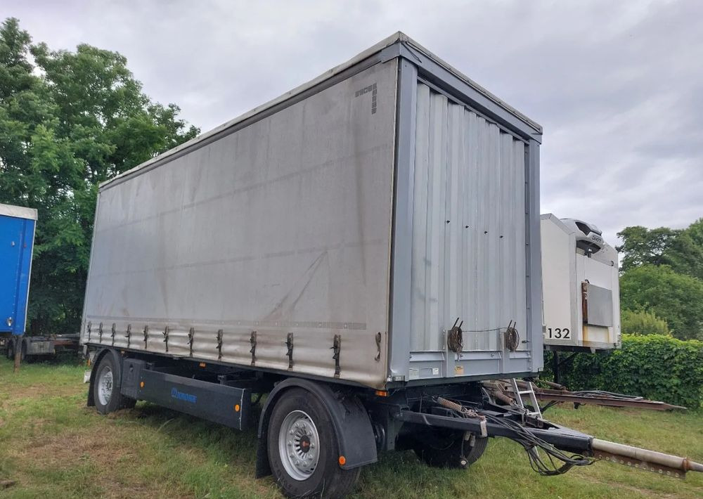 Pressukapelliperävaunu Krone Firanka: kuva Pressukapelliperävaunu Krone Firanka