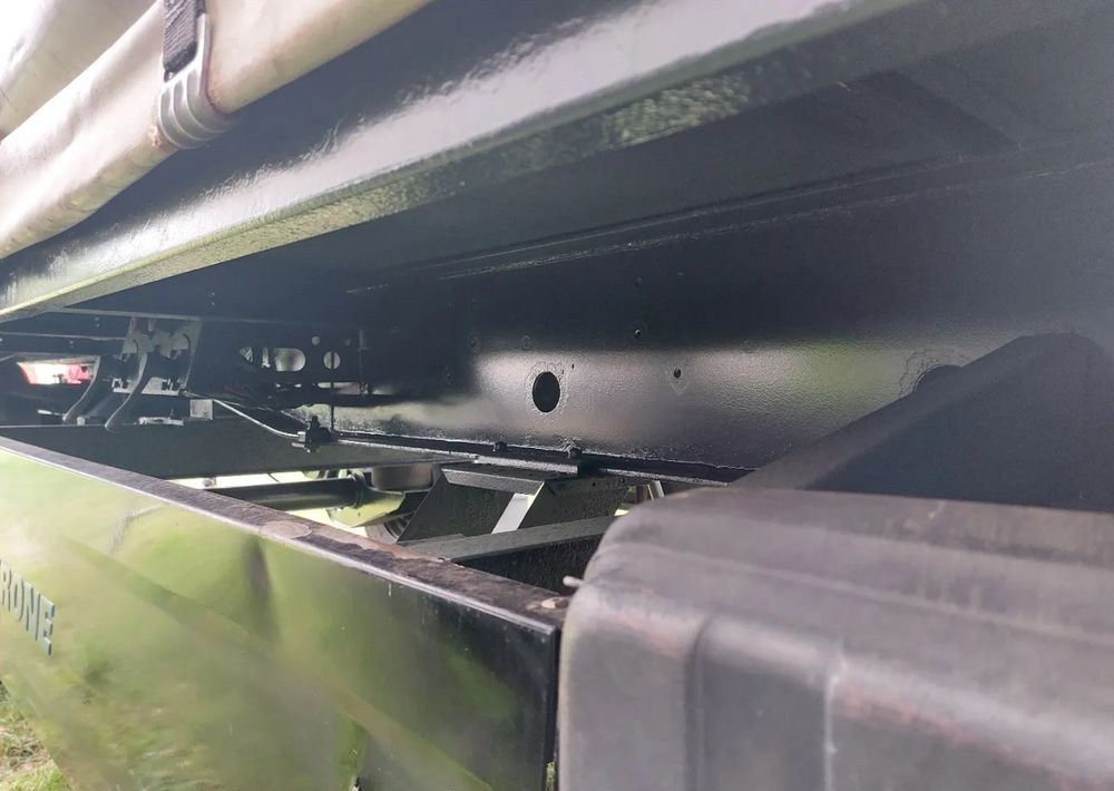 Pressukapelliperävaunu Krone Firanka: kuva Pressukapelliperävaunu Krone Firanka