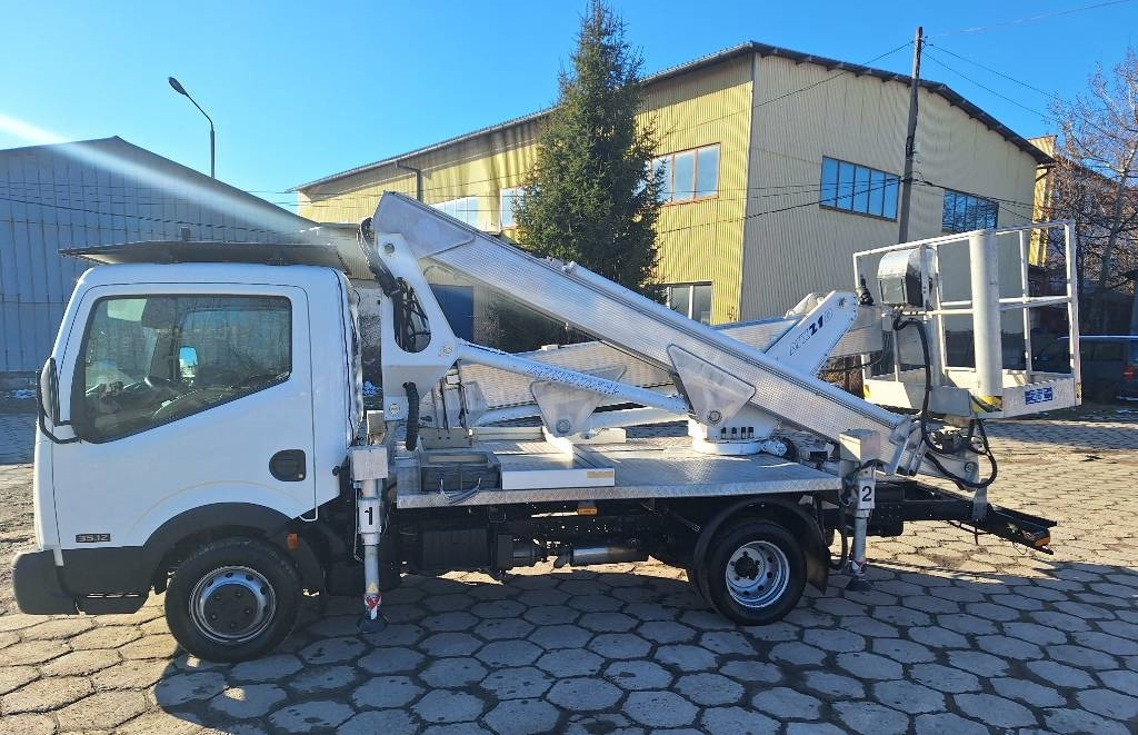 Multitel MX 210 - Itsekulkevat henkilönostimet: kuva Multitel MX 210 - Itsekulkevat henkilönostimet Multitel MX 210 - Itsekulkevat henkilönostimet: kuva Multitel MX 210 - Itsekulkevat henkilönostimet