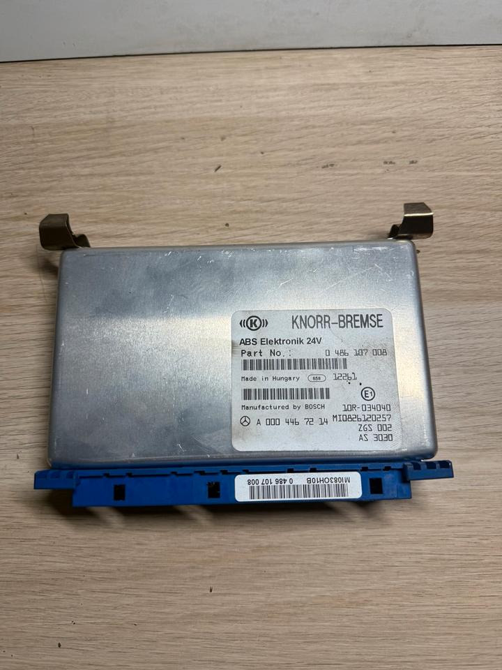 ATEGO KNORR-BREMSE ABS Steuergerät A0004467214 - Ohjainyksikkö - Kuorma-auto: kuva ATEGO KNORR-BREMSE ABS Steuergerät A0004467214 - Ohjainyksikkö - Kuorma-auto ATEGO KNORR-BREMSE ABS Steuergerät A0004467214 - Ohjainyksikkö - Kuorma-auto: kuva ATEGO KNORR-BREMSE ABS Steuergerät A0004467214 - Ohjainyksikkö - Kuorma-auto