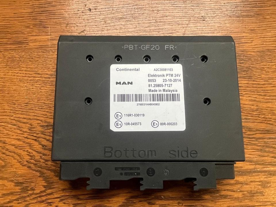 MAN Continental Elektronik PTM Steuergerät 81.25805-7127 - Ohjainyksikkö - Kuorma-auto: kuva MAN Continental Elektronik PTM Steuergerät 81.25805-7127 - Ohjainyksikkö - Kuorma-auto MAN Continental Elektronik PTM Steuergerät 81.25805-7127 - Ohjainyksikkö - Kuorma-auto: kuva MAN Continental Elektronik PTM Steuergerät 81.25805-7127 - Ohjainyksikkö - Kuorma-auto