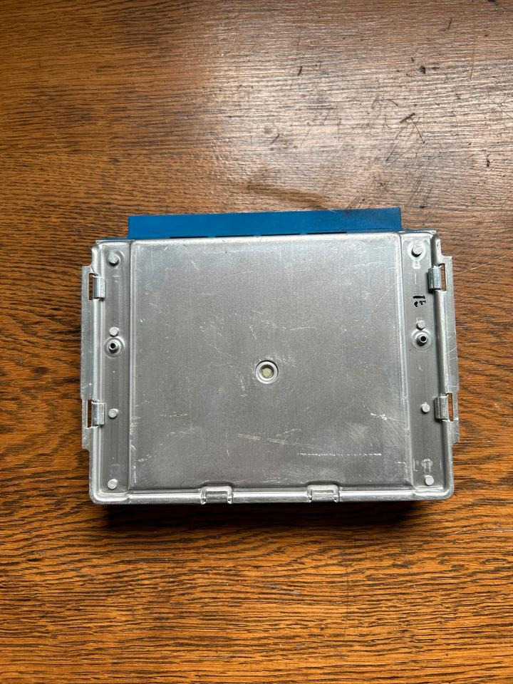 MAN KNORR-BREMSE EBS Steuergerät 81.25808.7027 - Ohjainyksikkö - Kuorma-auto: kuva MAN KNORR-BREMSE EBS Steuergerät 81.25808.7027 - Ohjainyksikkö - Kuorma-auto MAN KNORR-BREMSE EBS Steuergerät 81.25808.7027 - Ohjainyksikkö - Kuorma-auto: kuva MAN KNORR-BREMSE EBS Steuergerät 81.25808.7027 - Ohjainyksikkö - Kuorma-auto