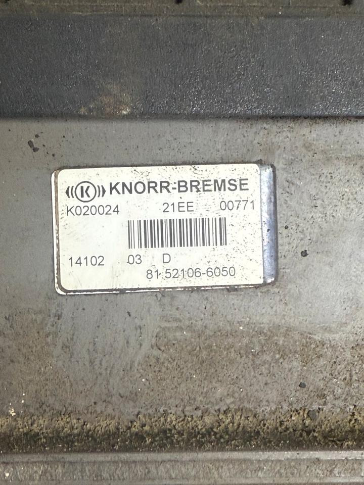 MAN KNORR-BREMSE EBS Ventil K020024 81.52106-6050 - Venttiili - Kuorma-auto: kuva  MAN KNORR-BREMSE EBS Ventil K020024 81.52106-6050 - Venttiili - Kuorma-auto MAN KNORR-BREMSE EBS Ventil K020024 81.52106-6050 - Venttiili - Kuorma-auto: kuva  MAN KNORR-BREMSE EBS Ventil K020024 81.52106-6050 - Venttiili - Kuorma-auto
