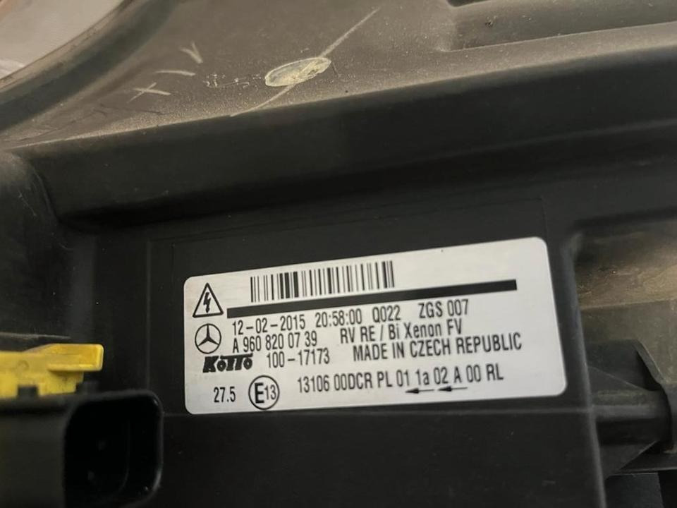 Mercedes Actros Bi Xenon Scheinwerfer Vorne Rechts A9608200739 - Etulyhty - Kuorma-auto: kuva  Mercedes Actros Bi Xenon Scheinwerfer Vorne Rechts A9608200739 - Etulyhty - Kuorma-auto Mercedes Actros Bi Xenon Scheinwerfer Vorne Rechts A9608200739 - Etulyhty - Kuorma-auto: kuva  Mercedes Actros Bi Xenon Scheinwerfer Vorne Rechts A9608200739 - Etulyhty - Kuorma-auto