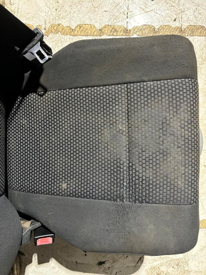 Mercedes Atego 3 Fahrersitz mit Luft - Istuin - Kuorma-auto: kuva Mercedes Atego 3 Fahrersitz mit Luft - Istuin - Kuorma-auto Mercedes Atego 3 Fahrersitz mit Luft - Istuin - Kuorma-auto: kuva Mercedes Atego 3 Fahrersitz mit Luft - Istuin - Kuorma-auto