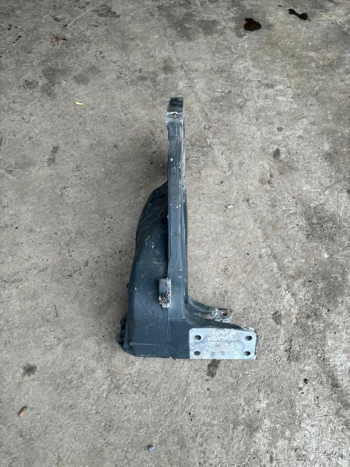 Mercedes-Benz Actros MP4 Federbock Links A9603223901 - Ripustin - Kuorma-auto: kuva Mercedes-Benz Actros MP4 Federbock Links A9603223901 - Ripustin - Kuorma-auto Mercedes-Benz Actros MP4 Federbock Links A9603223901 - Ripustin - Kuorma-auto: kuva Mercedes-Benz Actros MP4 Federbock Links A9603223901 - Ripustin - Kuorma-auto