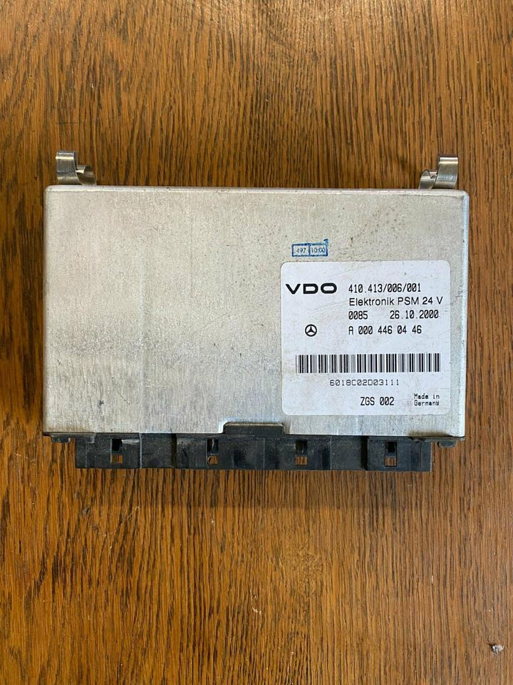 Mercedes Elektronik VDO PSM Steuergerät A 000 446 04 46 - Ohjainyksikkö - Kuorma-auto: kuva Mercedes Elektronik VDO PSM Steuergerät A 000 446 04 46 - Ohjainyksikkö - Kuorma-auto Mercedes Elektronik VDO PSM Steuergerät A 000 446 04 46 - Ohjainyksikkö - Kuorma-auto: kuva Mercedes Elektronik VDO PSM Steuergerät A 000 446 04 46 - Ohjainyksikkö - Kuorma-auto
