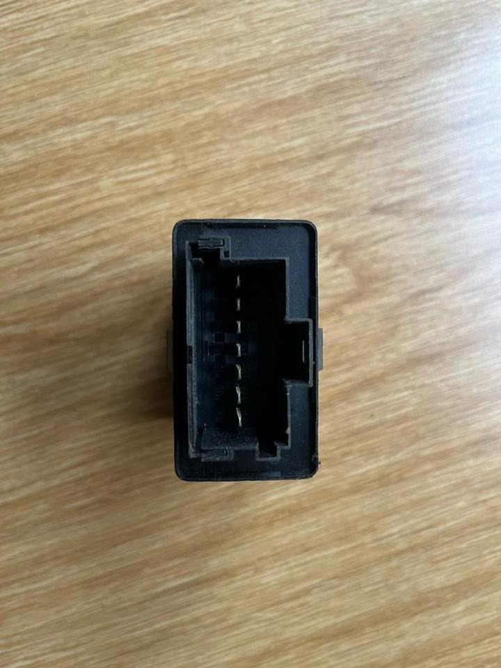 Mercedes W638 Vito Steuergerät Blinkermodul Relais 0165452332 - Ohjainyksikkö - Kuorma-auto: kuva  Mercedes W638 Vito Steuergerät Blinkermodul Relais 0165452332 - Ohjainyksikkö - Kuorma-auto Mercedes W638 Vito Steuergerät Blinkermodul Relais 0165452332 - Ohjainyksikkö - Kuorma-auto: kuva  Mercedes W638 Vito Steuergerät Blinkermodul Relais 0165452332 - Ohjainyksikkö - Kuorma-auto