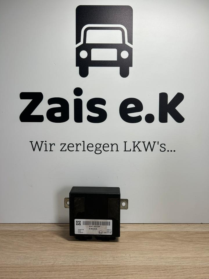 DAF XF Truck Steuergerät 6041.322.044 - Varaosat: kuva DAF XF Truck Steuergerät 6041.322.044 - Varaosat DAF XF Truck Steuergerät 6041.322.044 - Varaosat: kuva DAF XF Truck Steuergerät 6041.322.044 - Varaosat