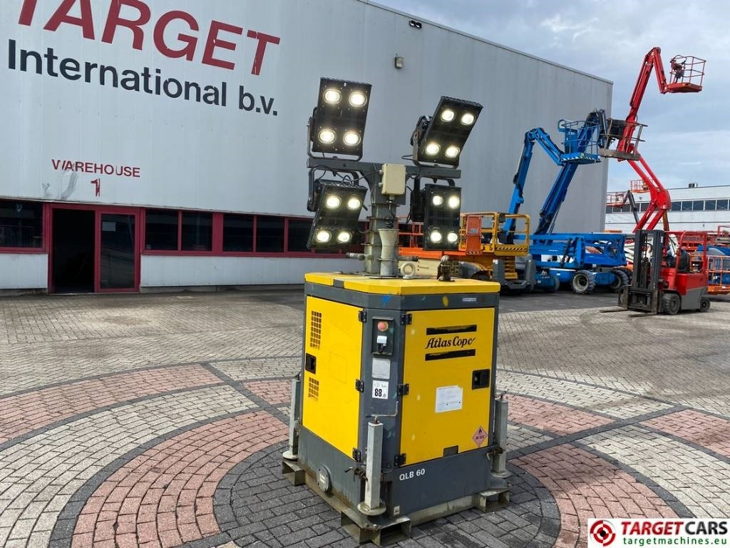 Atlas Copco QLB60 Tower Light 4x350W Led  - Valopylväs: kuva Atlas Copco QLB60 Tower Light 4x350W Led  - Valopylväs Atlas Copco QLB60 Tower Light 4x350W Led  - Valopylväs: kuva Atlas Copco QLB60 Tower Light 4x350W Led  - Valopylväs