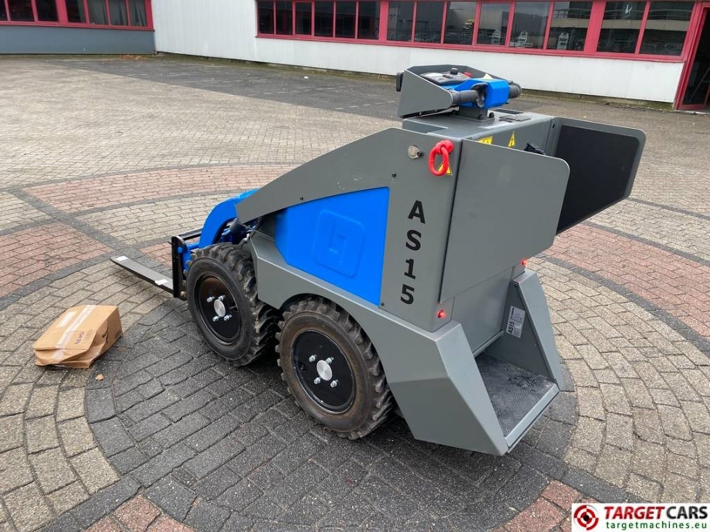 Conmeq AS15 Mini Skid Steer Electric Wheel Loader - Liukuohjattu kuormaaja: kuva Conmeq AS15 Mini Skid Steer Electric Wheel Loader - Liukuohjattu kuormaaja Conmeq AS15 Mini Skid Steer Electric Wheel Loader - Liukuohjattu kuormaaja: kuva Conmeq AS15 Mini Skid Steer Electric Wheel Loader - Liukuohjattu kuormaaja
