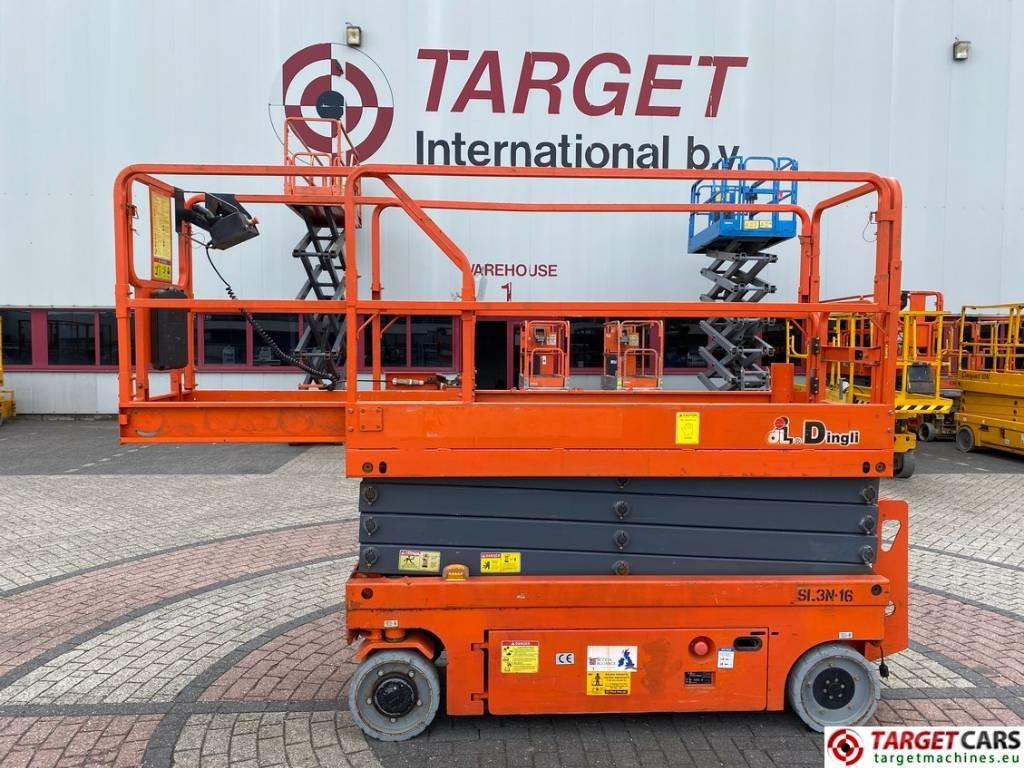 Saksilava Dingli JCPT1008DC Electric Scissor Work Lift 1000cm: kuva Saksilava Dingli JCPT1008DC Electric Scissor Work Lift 1000cm