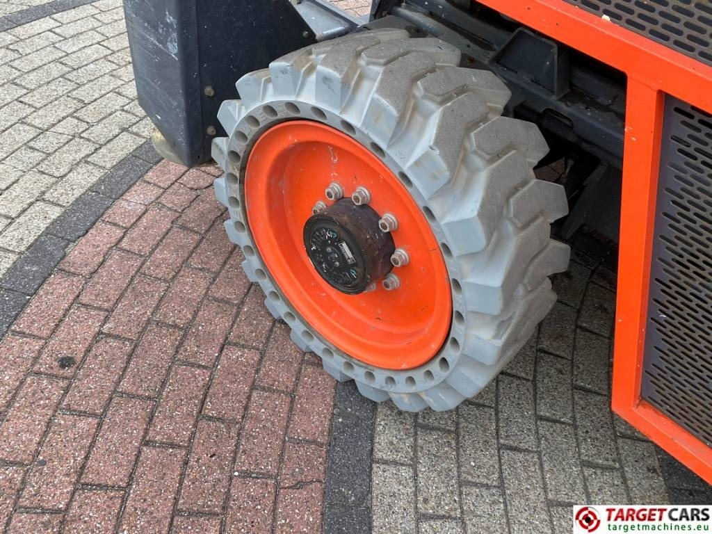 Leasing Dingli JCPT1823DC Electric 4x4 Scissor Work Lift 1800cm  Dingli JCPT1823DC Electric 4x4 Scissor Work Lift 1800cm: kuva Leasing Dingli JCPT1823DC Electric 4x4 Scissor Work Lift 1800cm  Dingli JCPT1823DC Electric 4x4 Scissor Work Lift 1800cm