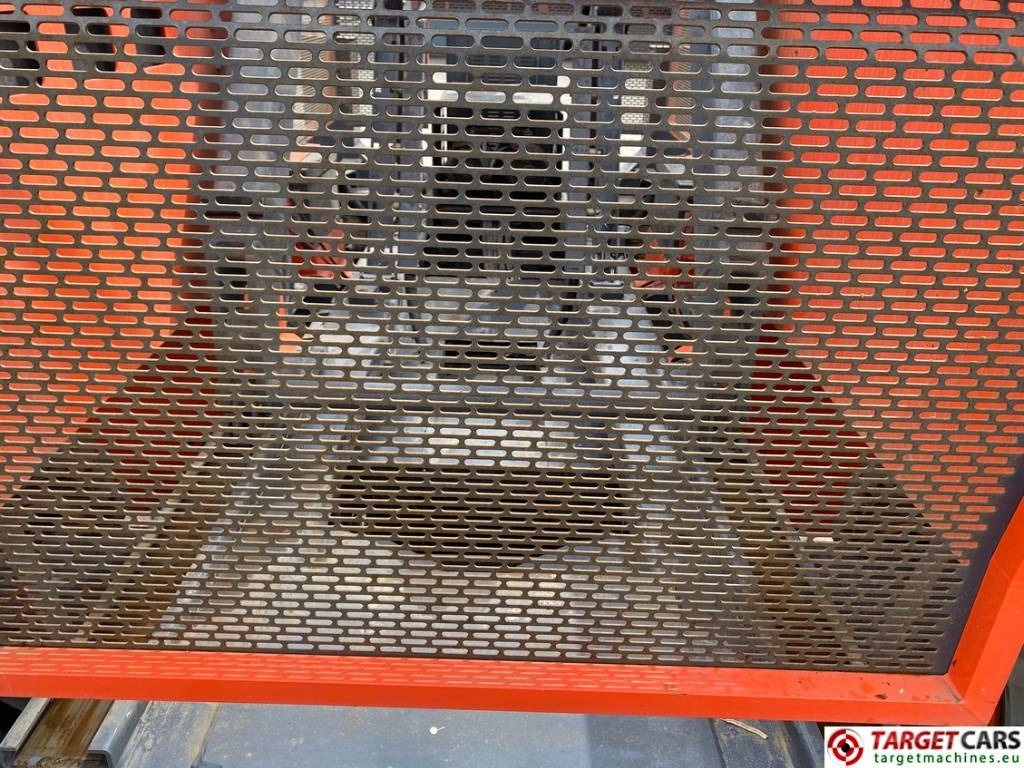 Leasing Dingli JCPT1823DC Electric 4x4 Scissor Work Lift 1800cm  Dingli JCPT1823DC Electric 4x4 Scissor Work Lift 1800cm: kuva Leasing Dingli JCPT1823DC Electric 4x4 Scissor Work Lift 1800cm  Dingli JCPT1823DC Electric 4x4 Scissor Work Lift 1800cm