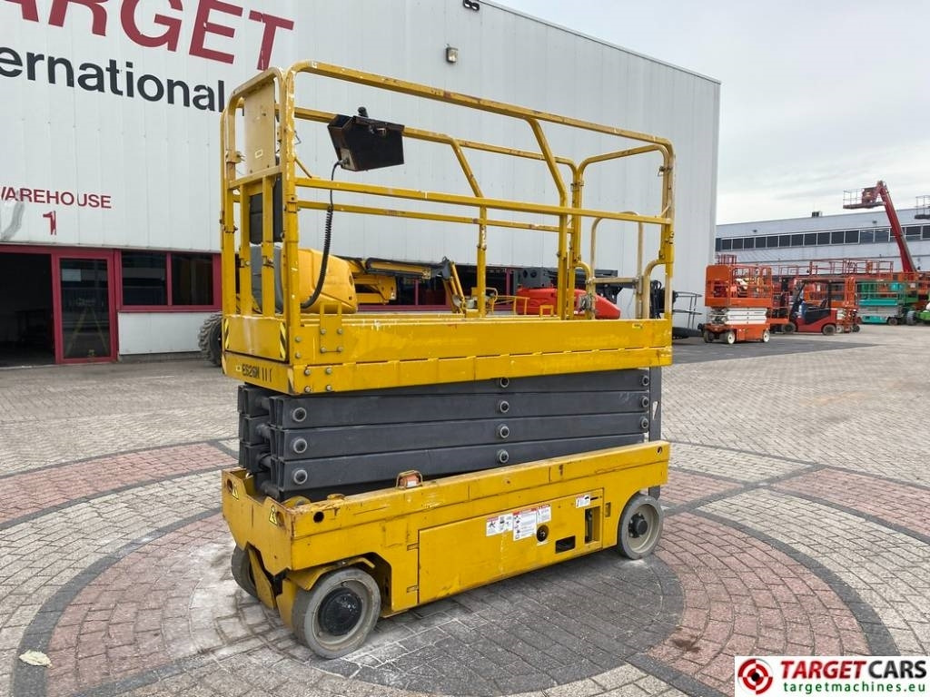 GMG 2632-ED Electric Scissor 2632ED Work Lift 983cm - Saksilava: kuva GMG 2632-ED Electric Scissor 2632ED Work Lift 983cm - Saksilava GMG 2632-ED Electric Scissor 2632ED Work Lift 983cm - Saksilava: kuva GMG 2632-ED Electric Scissor 2632ED Work Lift 983cm - Saksilava