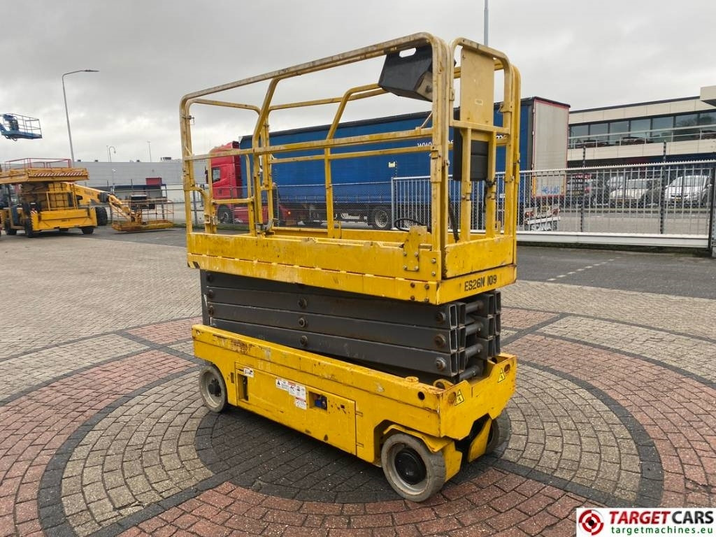 GMG 2632-ED Electric Scissor Work Lift 983cm - Saksilava: kuva GMG 2632-ED Electric Scissor Work Lift 983cm - Saksilava GMG 2632-ED Electric Scissor Work Lift 983cm - Saksilava: kuva GMG 2632-ED Electric Scissor Work Lift 983cm - Saksilava