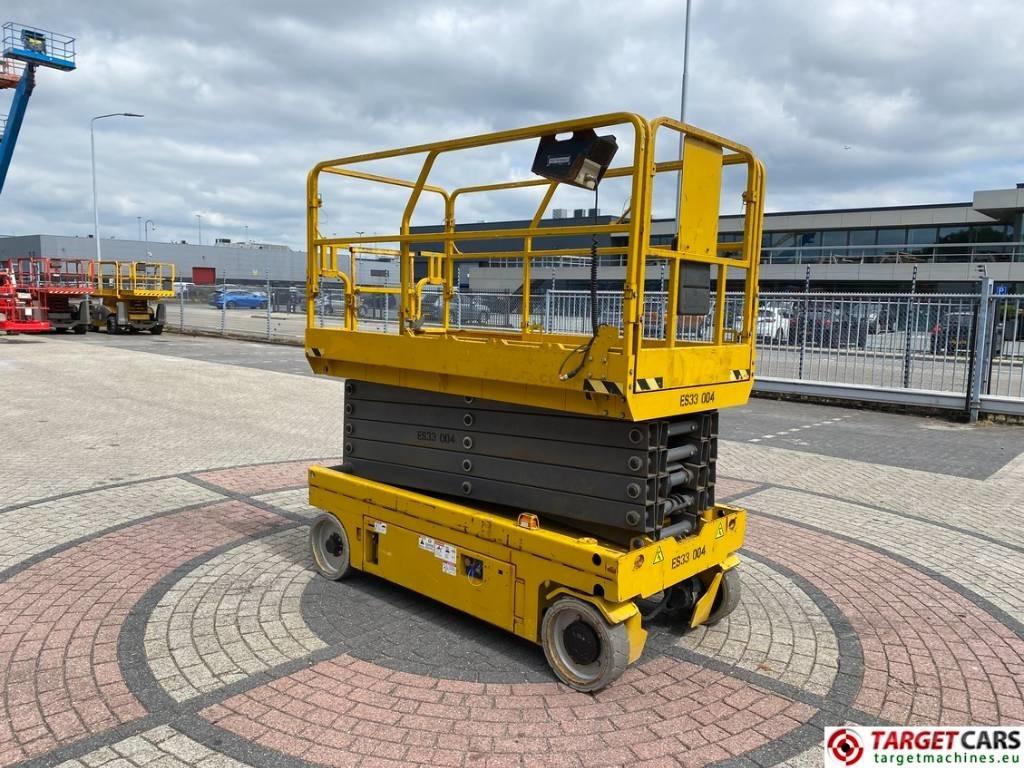 GMG 3346-ED Electric Scissor Work LIft 1200cm - Saksilava: kuva GMG 3346-ED Electric Scissor Work LIft 1200cm - Saksilava GMG 3346-ED Electric Scissor Work LIft 1200cm - Saksilava: kuva GMG 3346-ED Electric Scissor Work LIft 1200cm - Saksilava