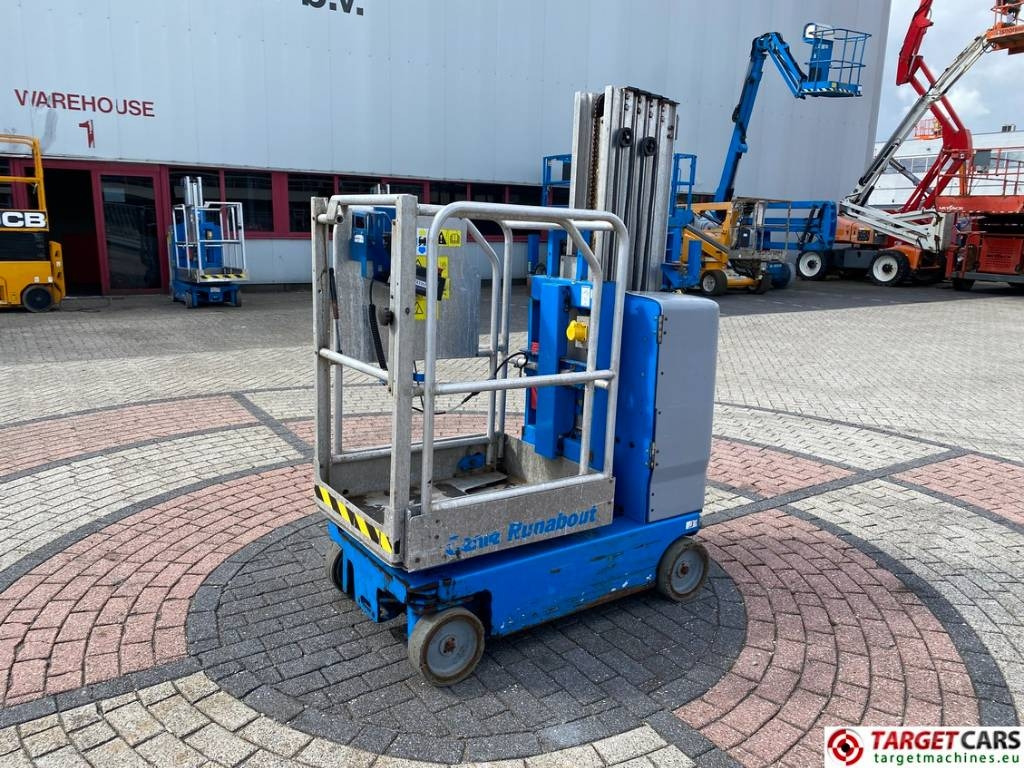 Genie GR-20 RunAbout Electric Vertical Mast Lift 802cm - Pystymastonostin: kuva Genie GR-20 RunAbout Electric Vertical Mast Lift 802cm - Pystymastonostin Genie GR-20 RunAbout Electric Vertical Mast Lift 802cm - Pystymastonostin: kuva Genie GR-20 RunAbout Electric Vertical Mast Lift 802cm - Pystymastonostin