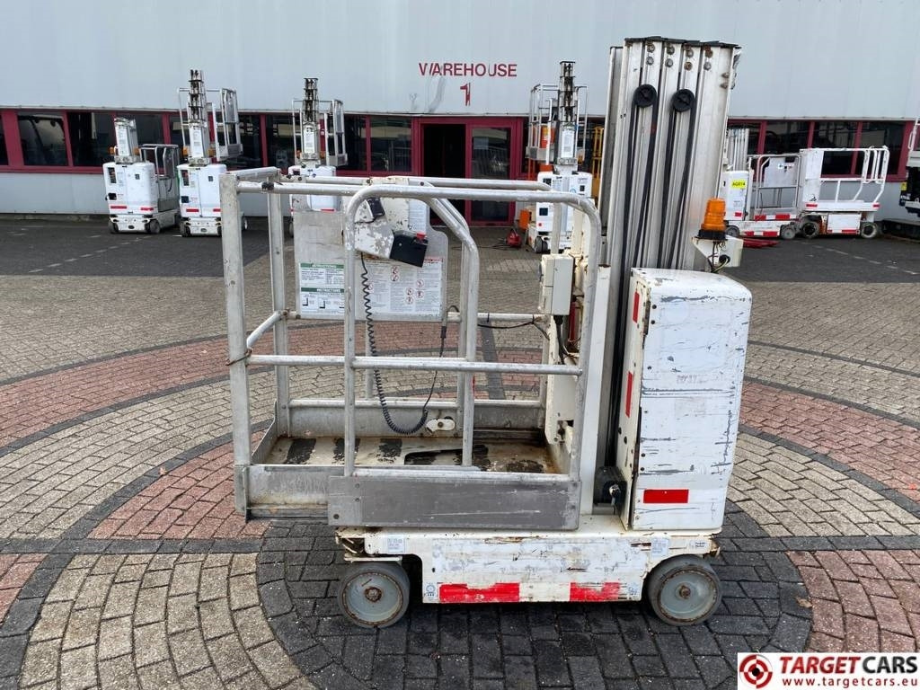 Genie GR20 RubAbout Electric Vertical Mast Lift 802cm - Pystymastonostin: kuva Genie GR20 RubAbout Electric Vertical Mast Lift 802cm - Pystymastonostin Genie GR20 RubAbout Electric Vertical Mast Lift 802cm - Pystymastonostin: kuva Genie GR20 RubAbout Electric Vertical Mast Lift 802cm - Pystymastonostin