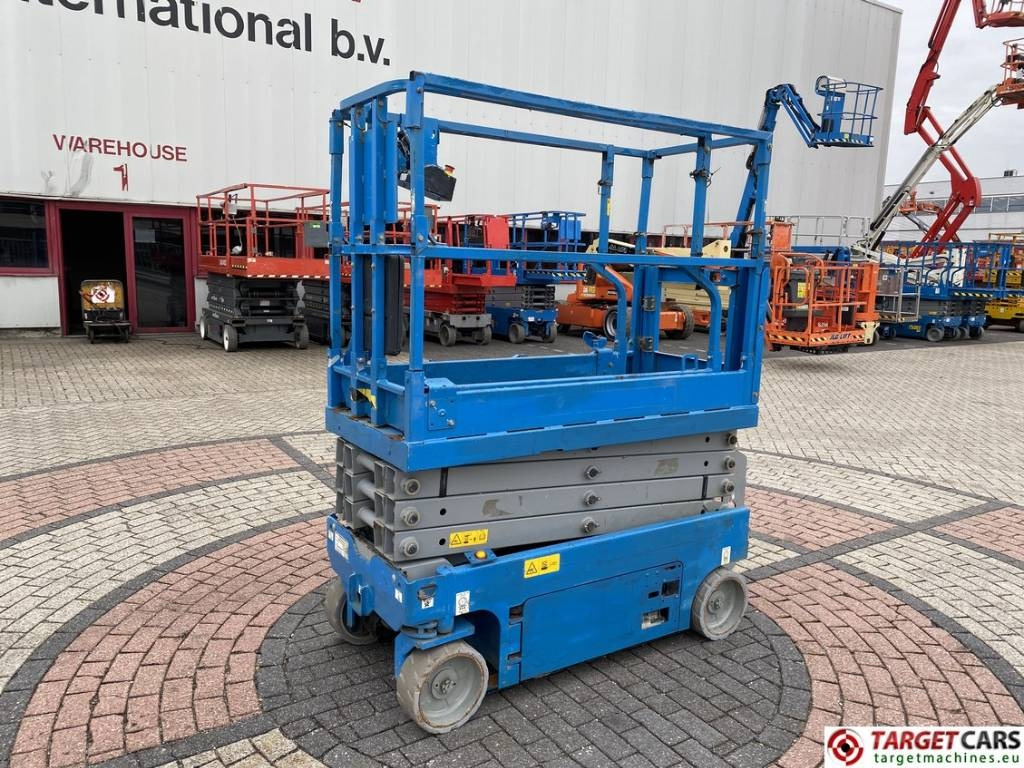 Genie GS-1932 Electric Scissor Work Lift 779cm - Saksilava: kuva Genie GS-1932 Electric Scissor Work Lift 779cm - Saksilava Genie GS-1932 Electric Scissor Work Lift 779cm - Saksilava: kuva Genie GS-1932 Electric Scissor Work Lift 779cm - Saksilava