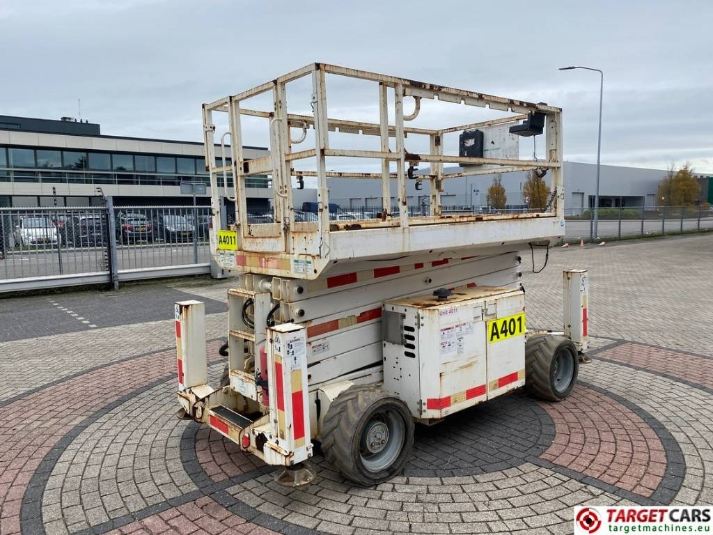 Genie GS-4069RT Diesel 4x4 Scissor Work Lift 1412cm NOCE - Saksilava: kuva Genie GS-4069RT Diesel 4x4 Scissor Work Lift 1412cm NOCE - Saksilava Genie GS-4069RT Diesel 4x4 Scissor Work Lift 1412cm NOCE - Saksilava: kuva Genie GS-4069RT Diesel 4x4 Scissor Work Lift 1412cm NOCE - Saksilava