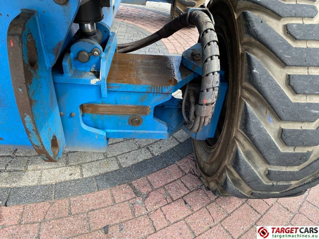 Kuukulkija Genie S-85 Telescopic 4x4 Diesel Boom Work Lift 2790cm: kuva Kuukulkija Genie S-85 Telescopic 4x4 Diesel Boom Work Lift 2790cm