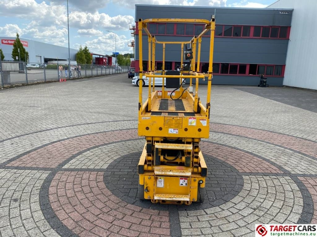 Saksilava Haulotte Compact 10N Electric Scissor Work Lift 1000cm: kuva Saksilava Haulotte Compact 10N Electric Scissor Work Lift 1000cm