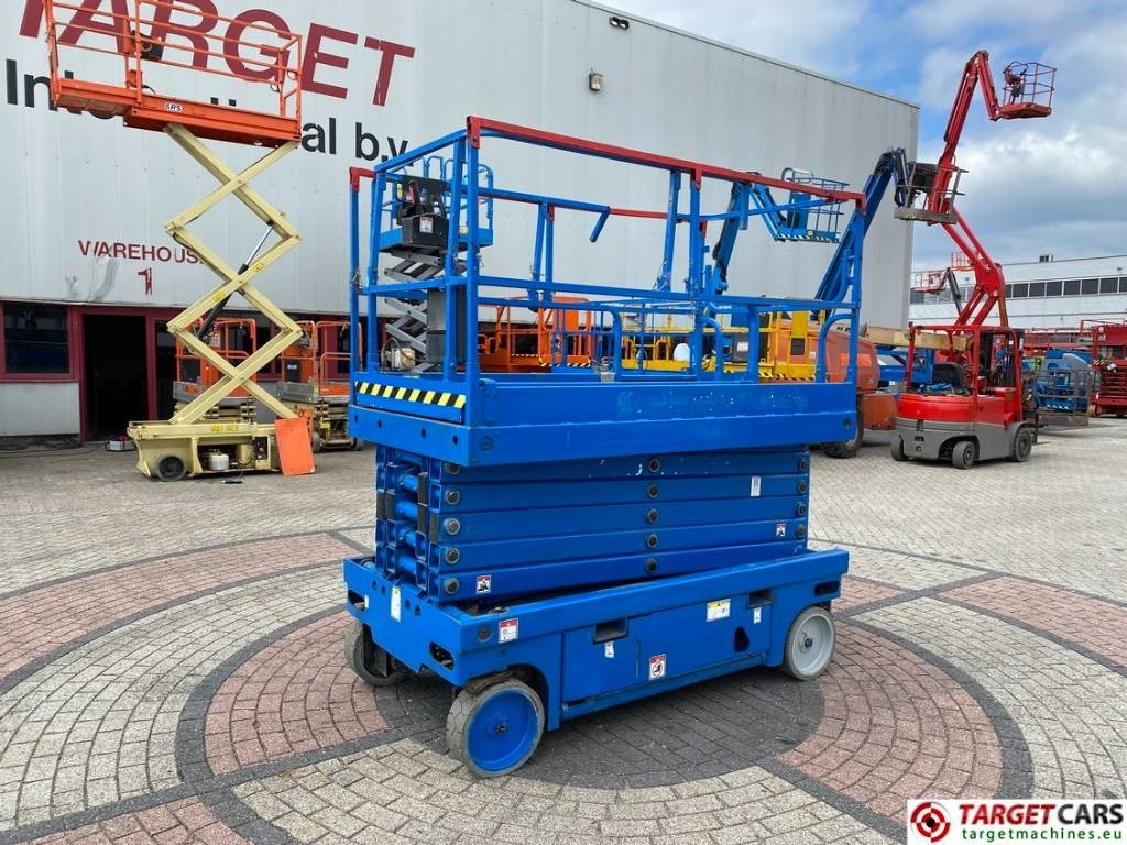 Haulotte Compact 14 Electric Scissor Work Lift 1385cm - Saksilava: kuva Haulotte Compact 14 Electric Scissor Work Lift 1385cm - Saksilava Haulotte Compact 14 Electric Scissor Work Lift 1385cm - Saksilava: kuva Haulotte Compact 14 Electric Scissor Work Lift 1385cm - Saksilava