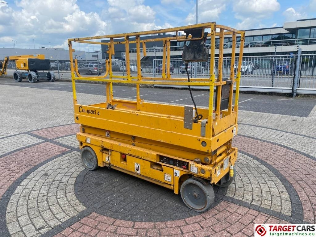 Haulotte Compact 8 Electric Scissor Work Lift 818cm - Saksilava: kuva Haulotte Compact 8 Electric Scissor Work Lift 818cm - Saksilava Haulotte Compact 8 Electric Scissor Work Lift 818cm - Saksilava: kuva Haulotte Compact 8 Electric Scissor Work Lift 818cm - Saksilava