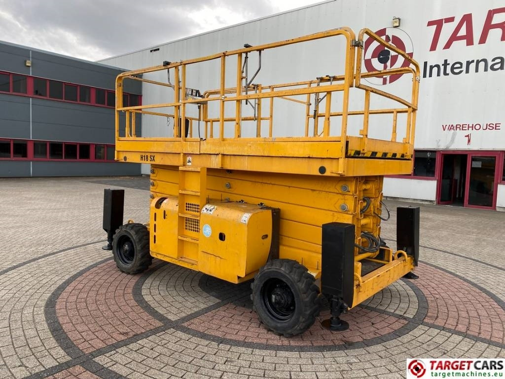 Haulotte H18SDX Diesel H18SX Scissor 4x4 Work Lift 1800cm - Saksilava: kuva Haulotte H18SDX Diesel H18SX Scissor 4x4 Work Lift 1800cm - Saksilava Haulotte H18SDX Diesel H18SX Scissor 4x4 Work Lift 1800cm - Saksilava: kuva Haulotte H18SDX Diesel H18SX Scissor 4x4 Work Lift 1800cm - Saksilava