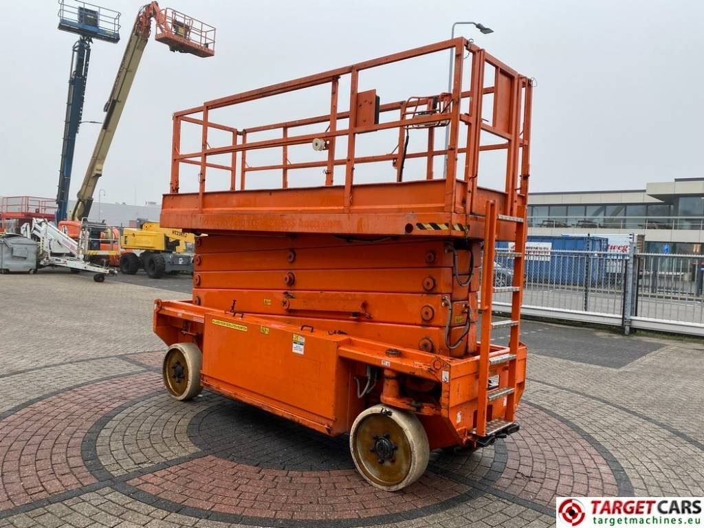 JLG 153-12 Liftlux Electric Scissor Work Lift 1730cm - Saksilava: kuva JLG 153-12 Liftlux Electric Scissor Work Lift 1730cm - Saksilava JLG 153-12 Liftlux Electric Scissor Work Lift 1730cm - Saksilava: kuva JLG 153-12 Liftlux Electric Scissor Work Lift 1730cm - Saksilava